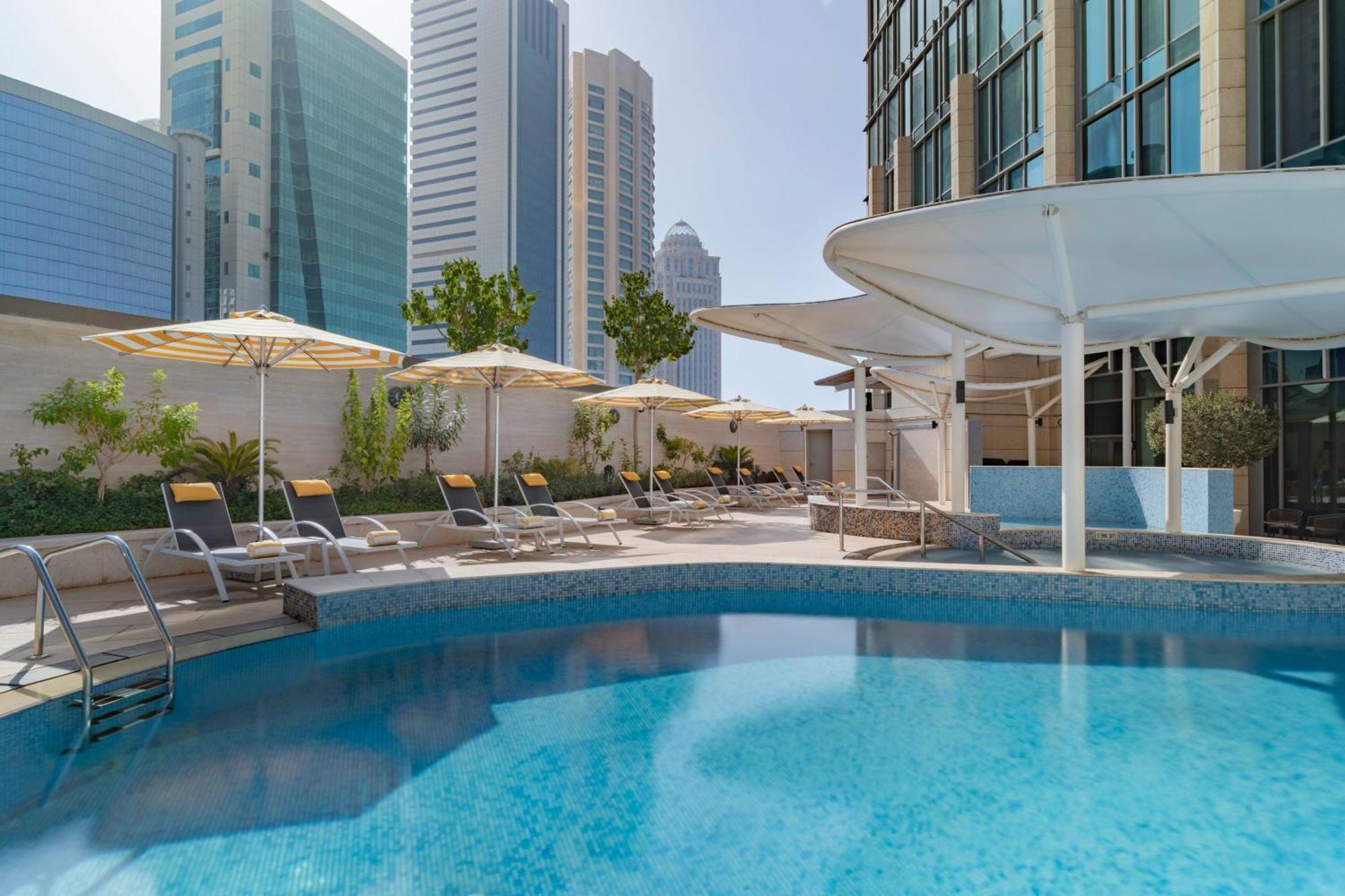 Le Meridien City Center Доха Екстер'єр фото